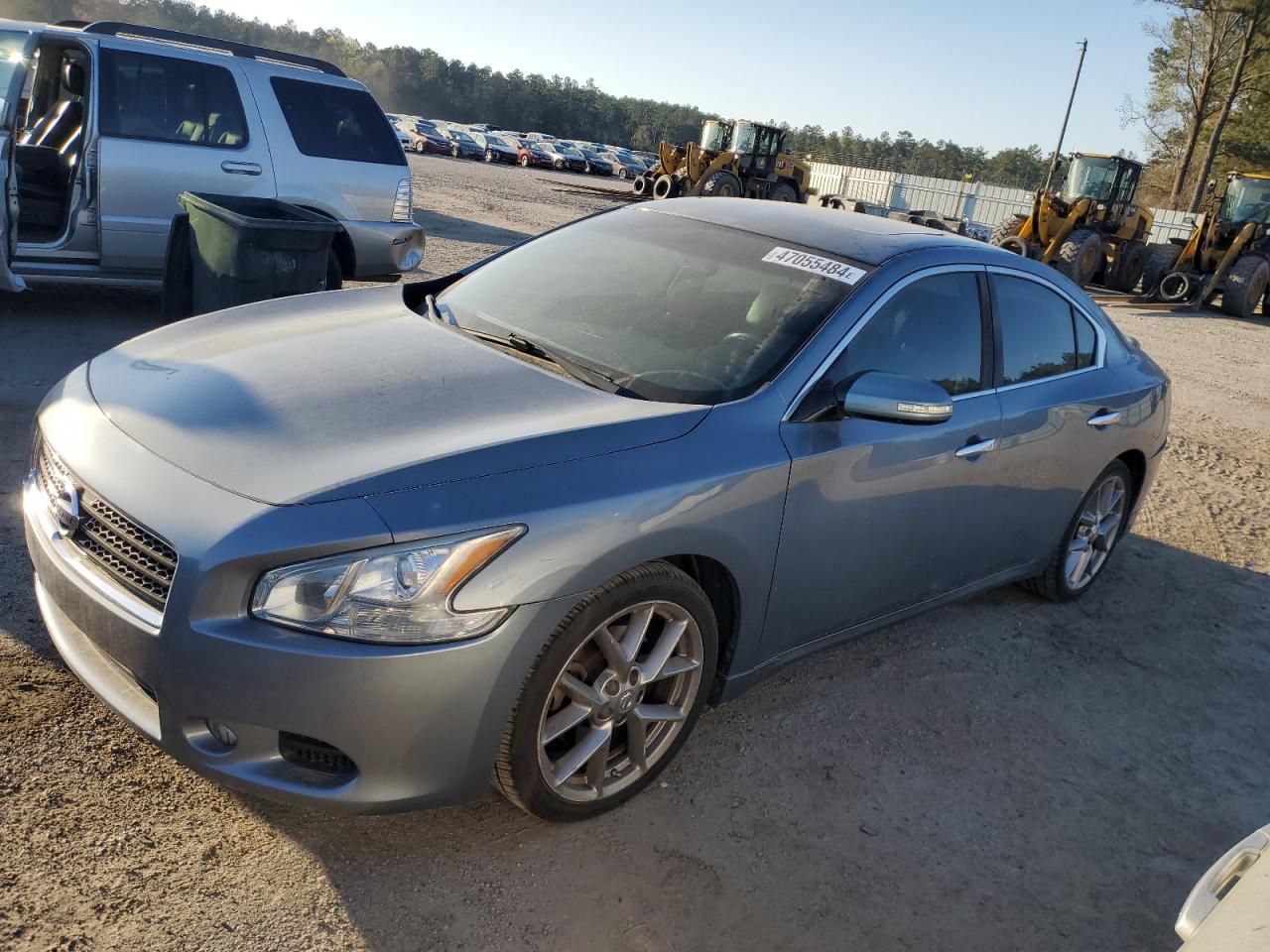NISSAN MAXIMA 2011