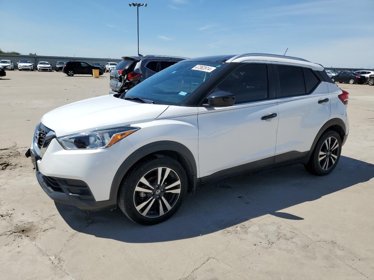 NISSAN KICKS 2020
