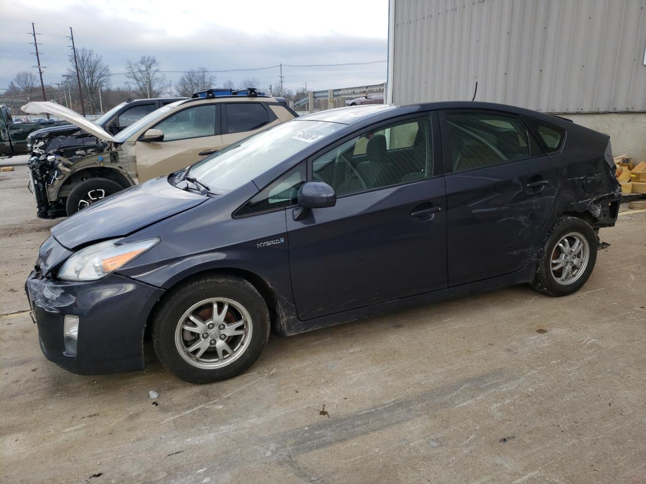TOYOTA PRIUS 2010