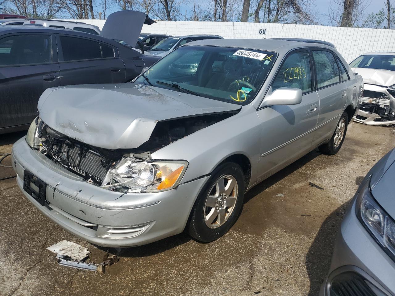 Toyota Avalon 2004