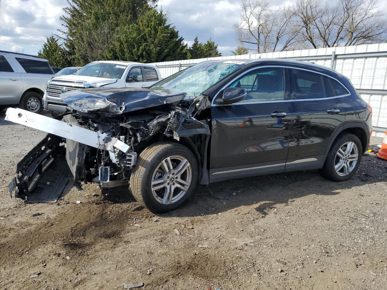 Mercedes-benz Gla-class 2022