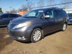 TOYOTA SIENNA 2011