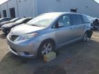 TOYOTA SIENNA 2014