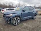 VOLVO XC40 2022