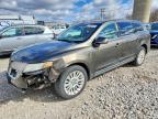 LINCOLN MKT 2011