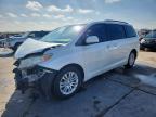 TOYOTA SIENNA 2015