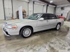 LINCOLN TOWN CAR 2004