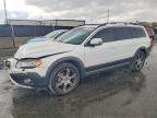 VOLVO XC70 2015