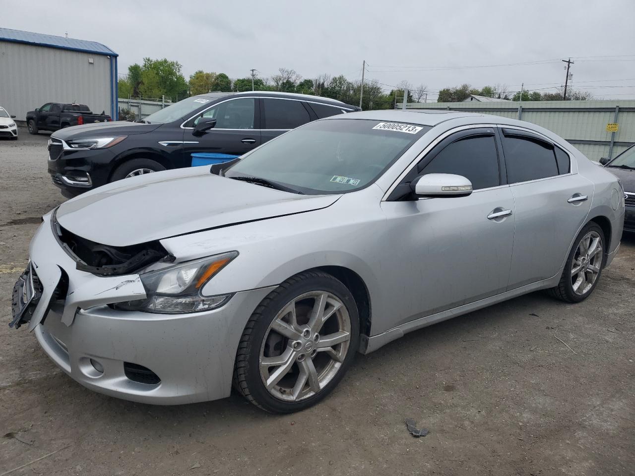 Nissan Maxima 2012