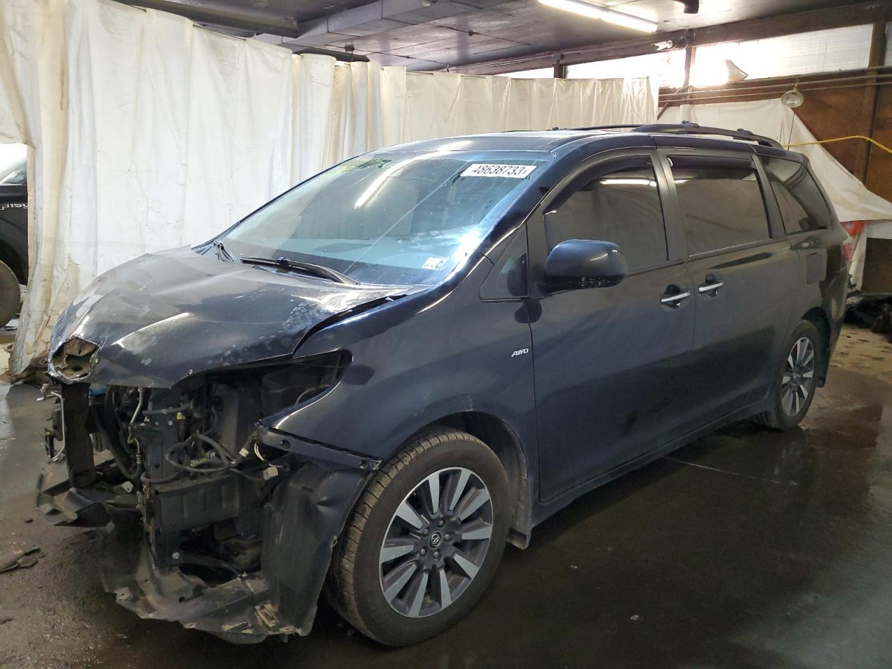 Toyota Sienna 2018