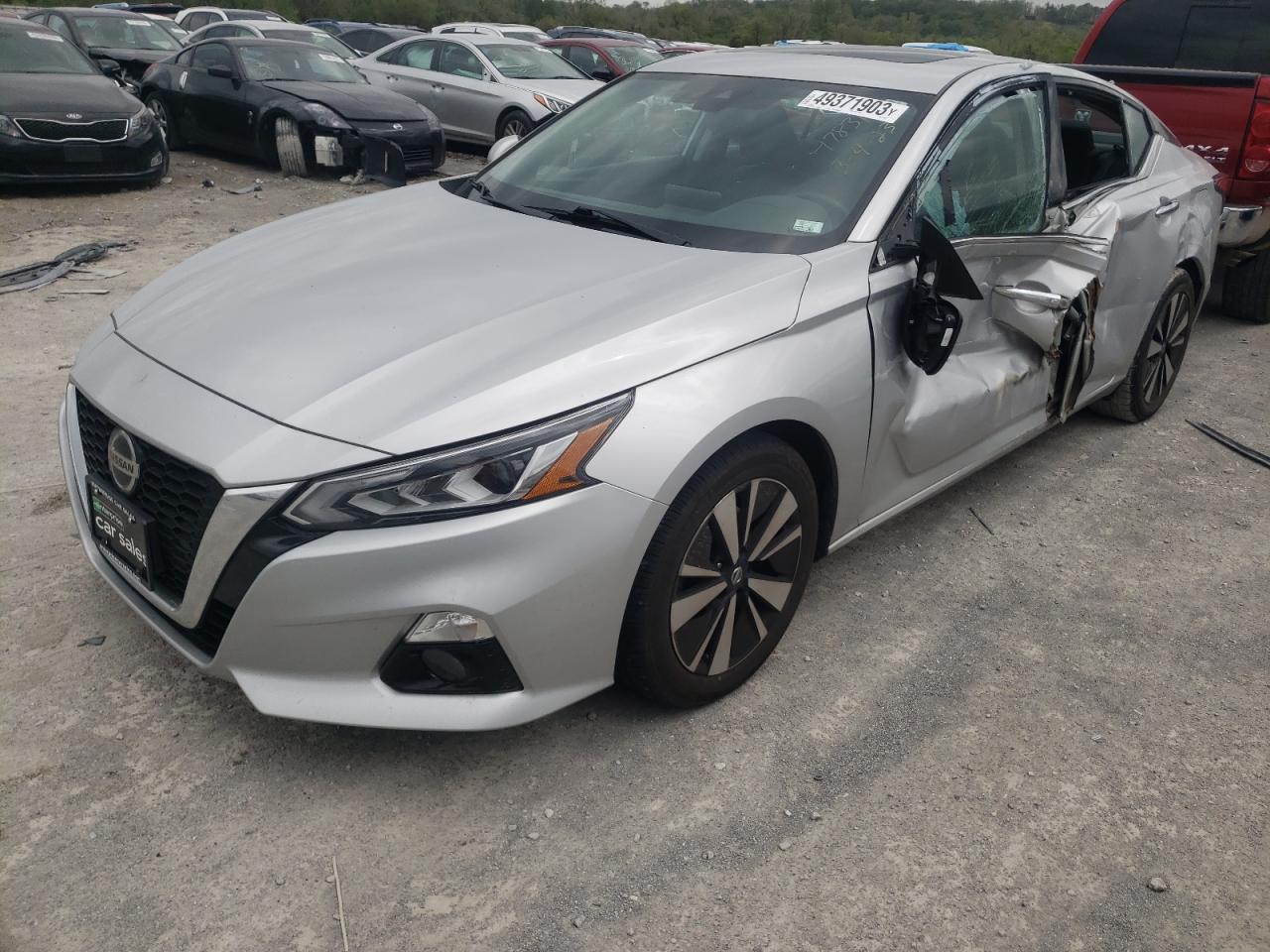 Nissan Altima 2020