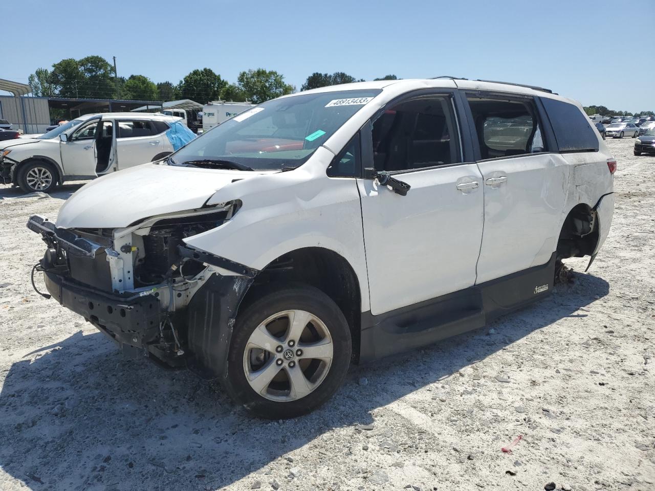 Toyota Sienna 2019