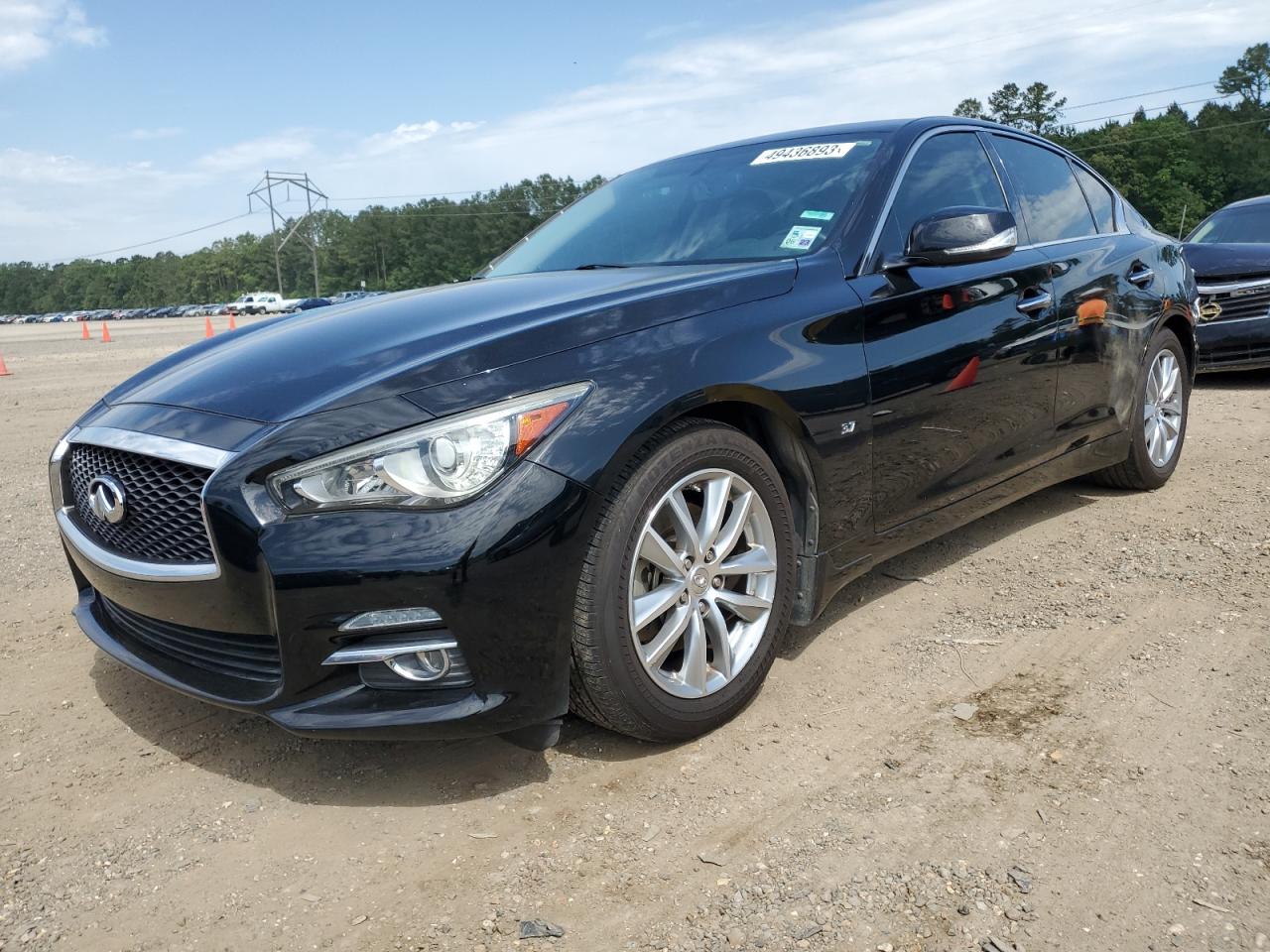 Infiniti Q50 2015