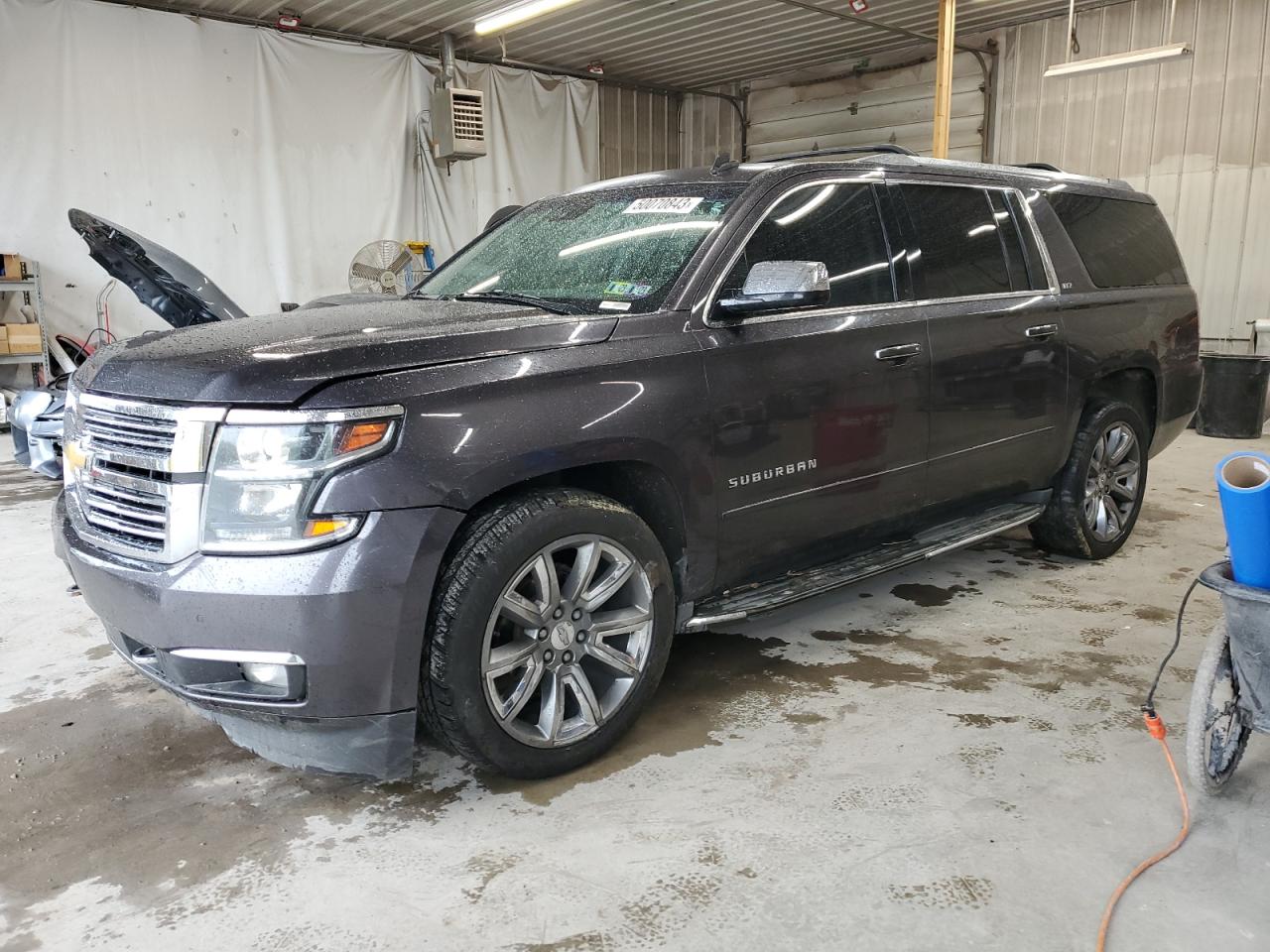 Chevrolet Suburban 2015