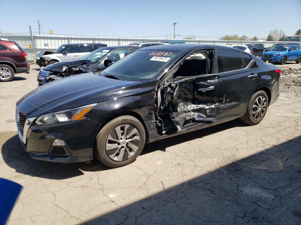 Nissan Altima 2020