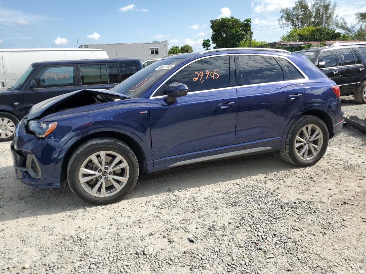 Audi Q3 2021