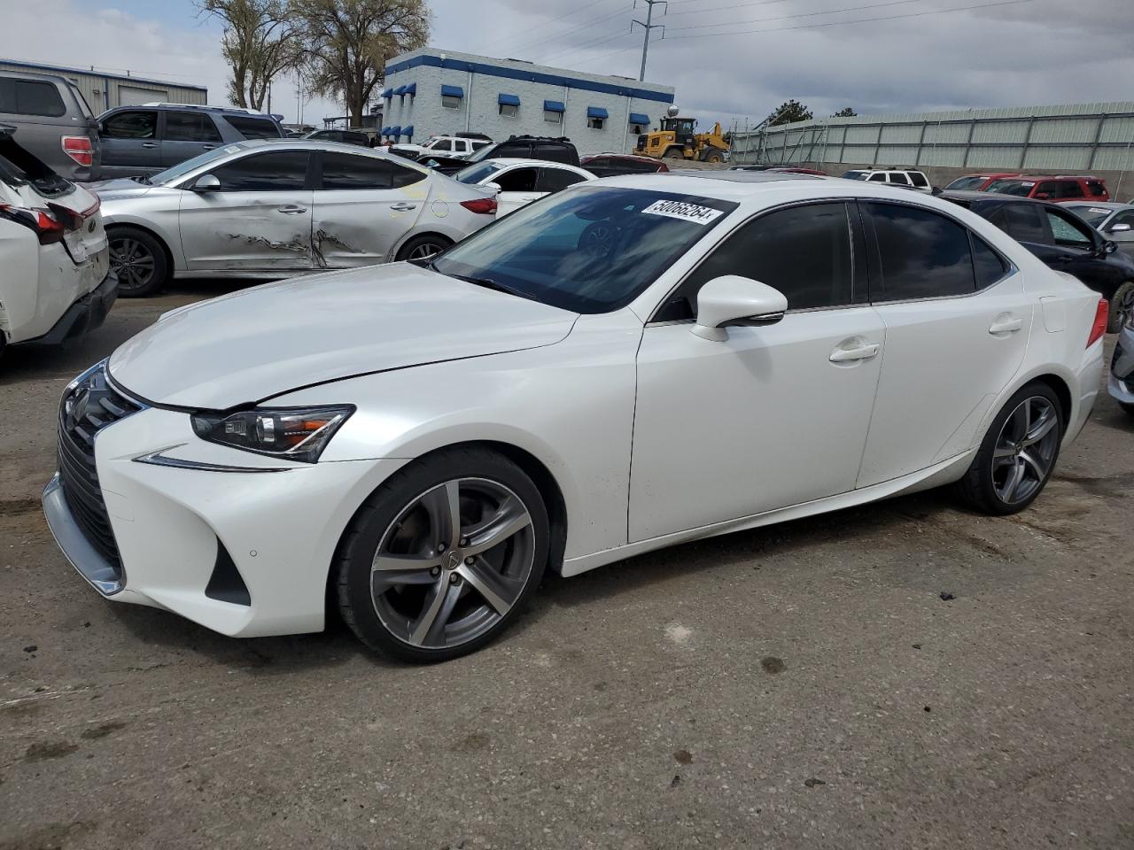 LEXUS IS 2019