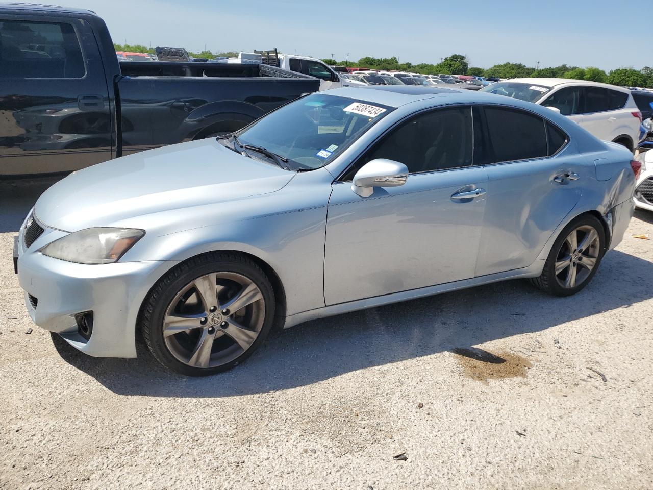 LEXUS IS 2011