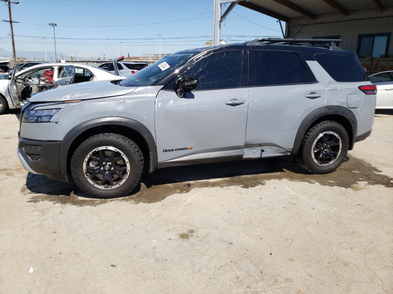 Nissan Pathfinder 2023