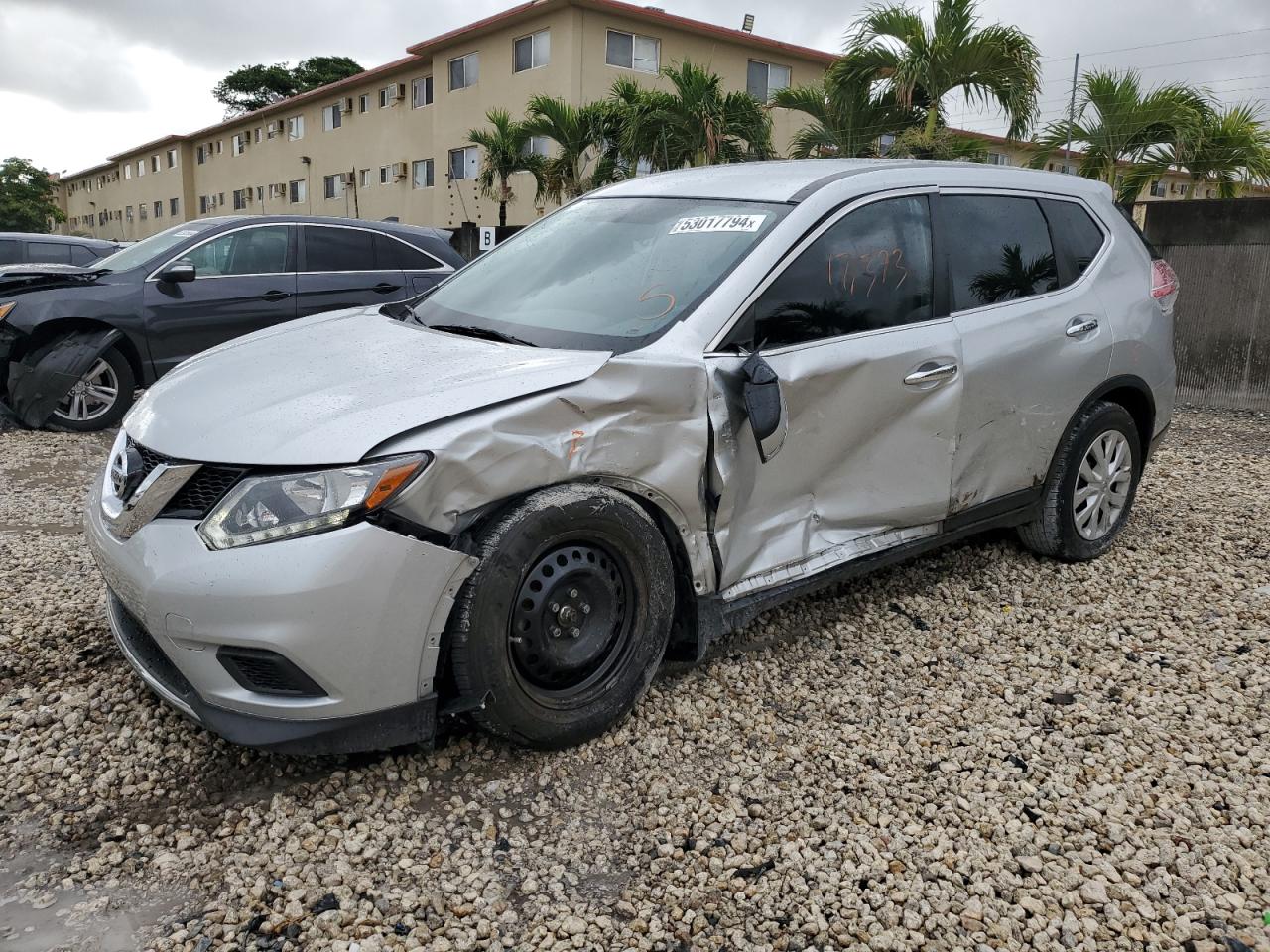 Nissan Rogue sport 2015