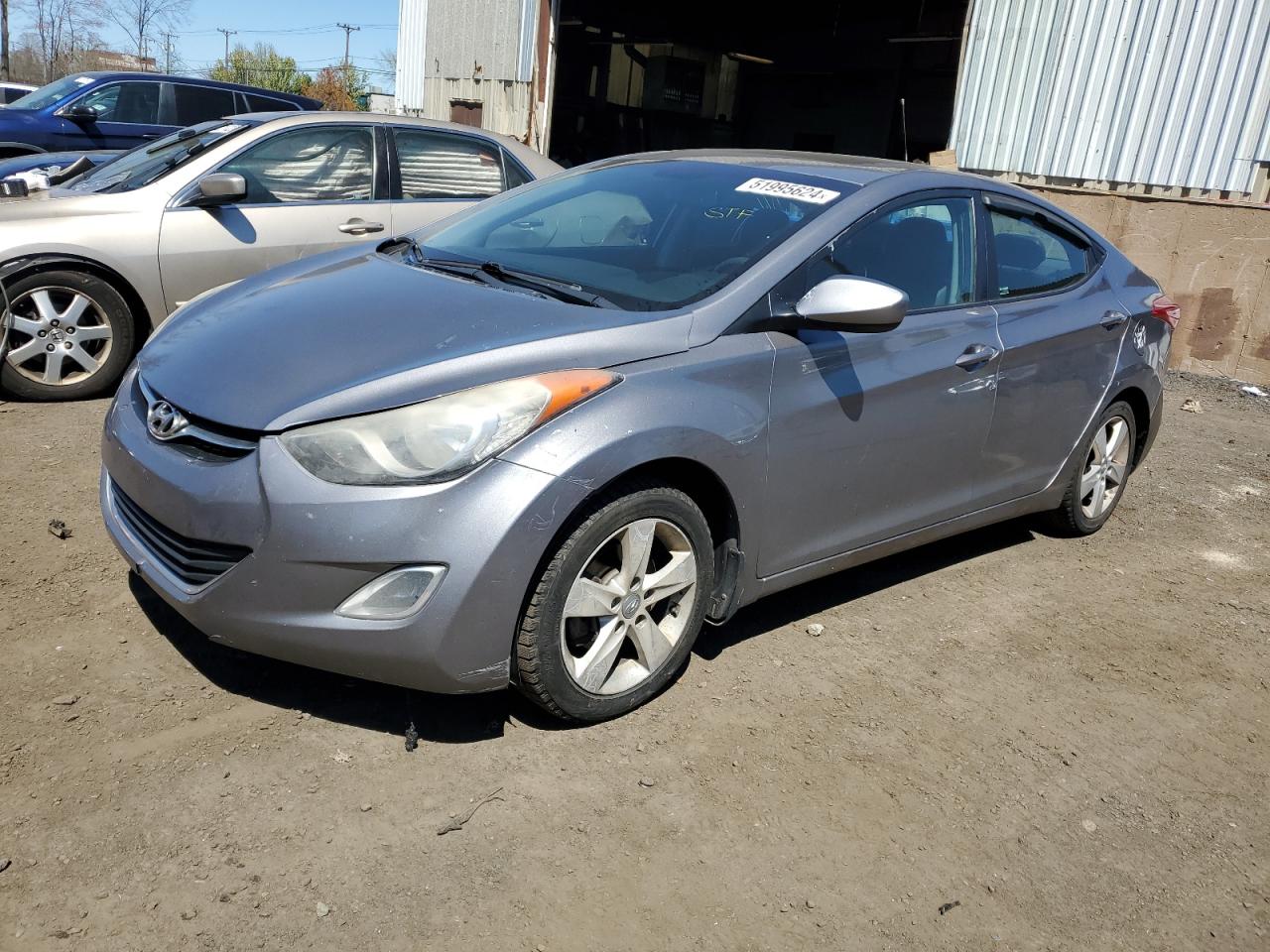 Hyundai Elantra 2013