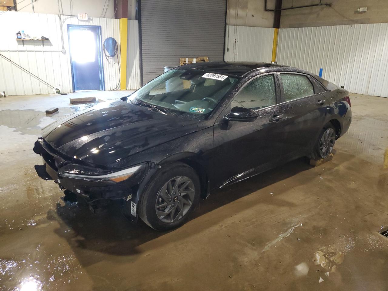Hyundai Elantra 2024