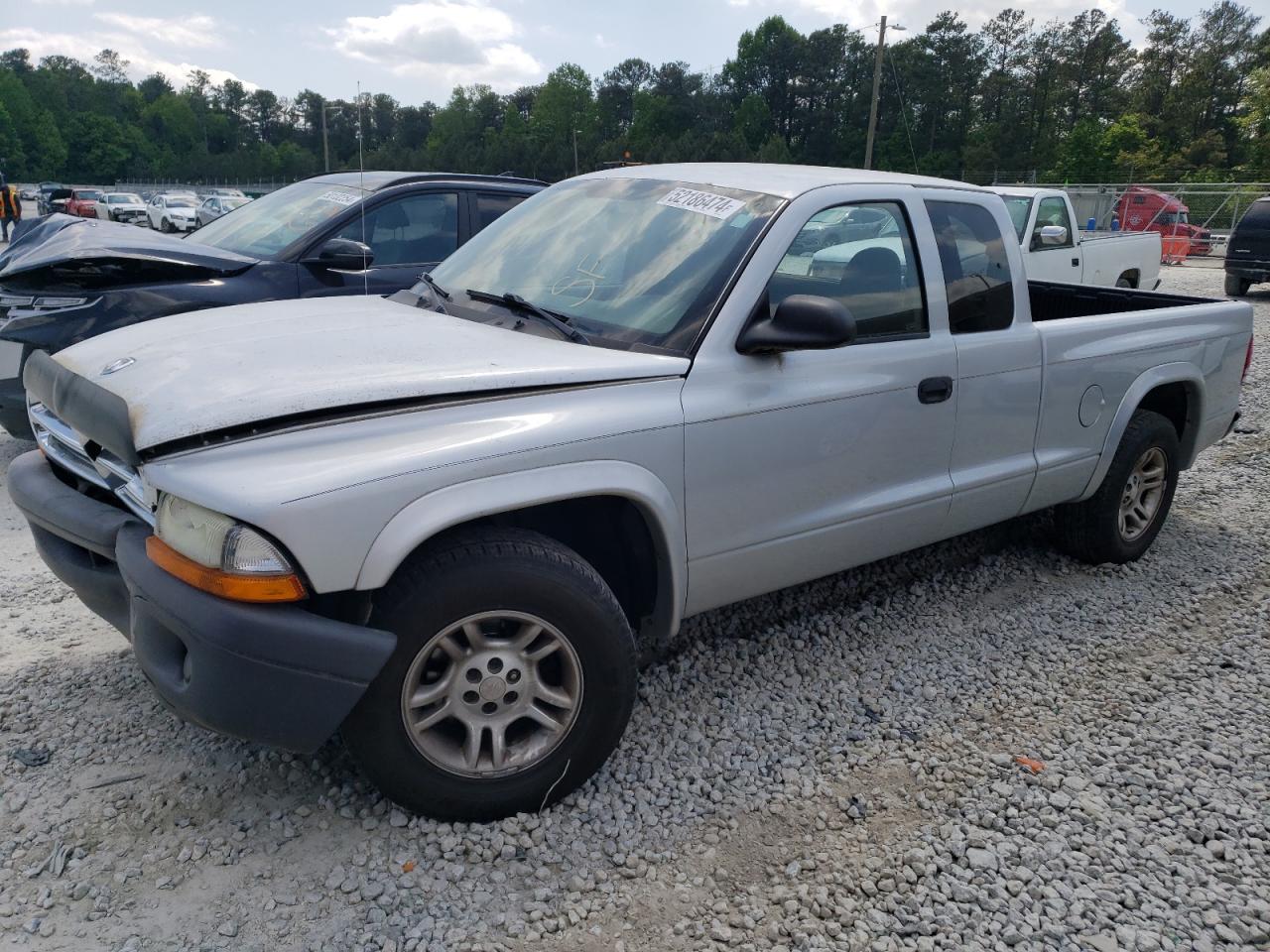 DODGE DAKOTA 2004