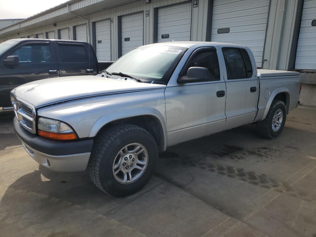 DODGE DAKOTA 2004