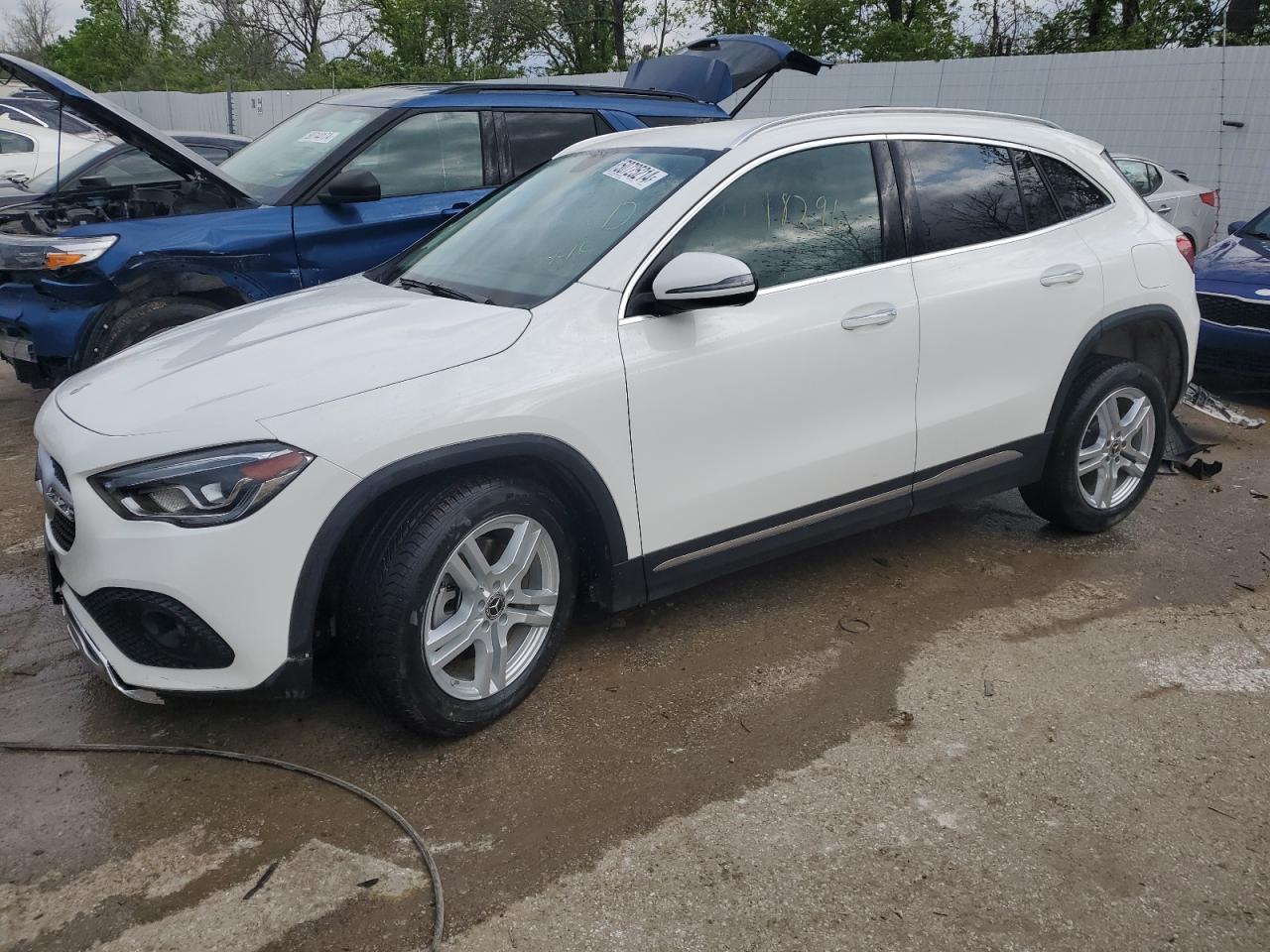 Mercedes-benz Gla-class 2021