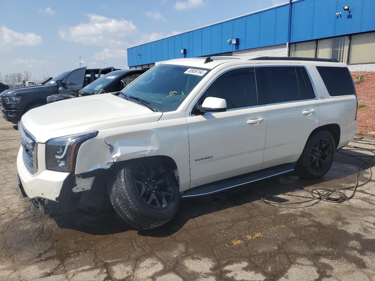 GMC YUKON SLT 2015
