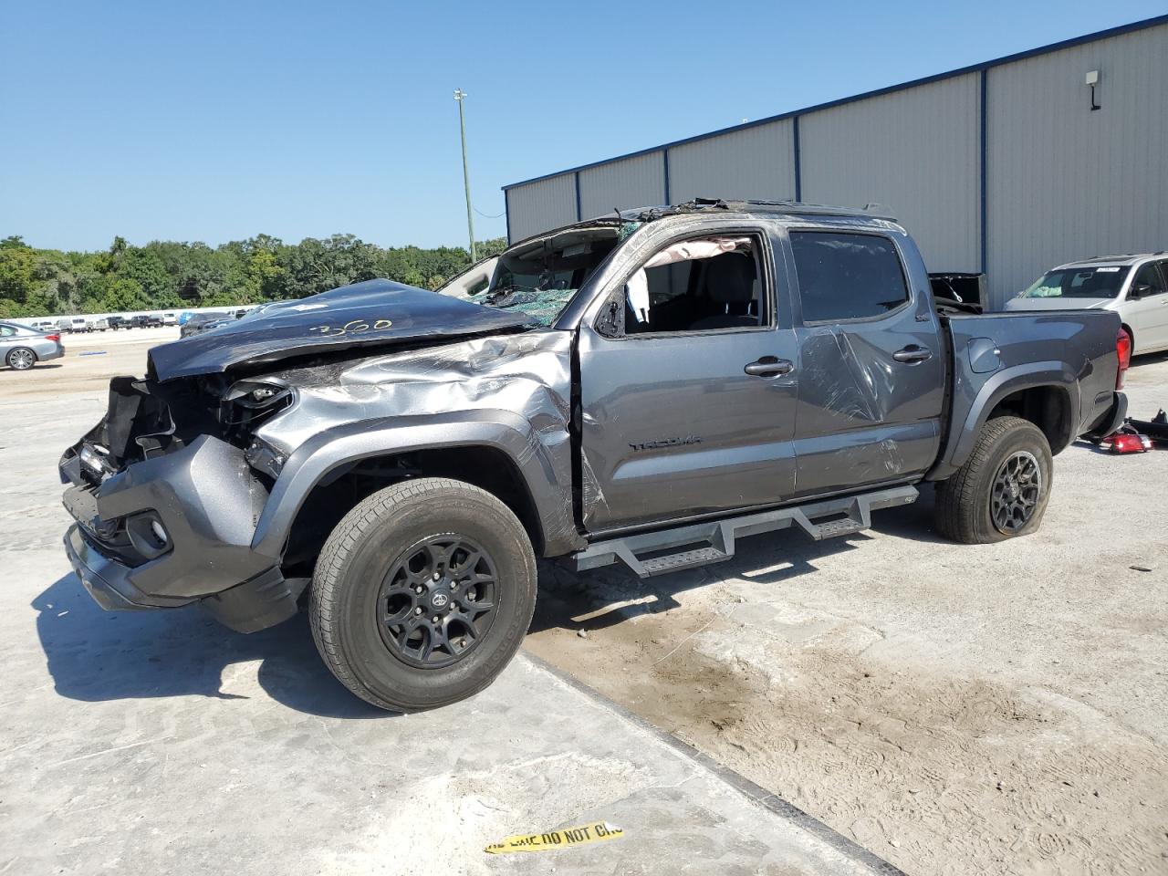 TOYOTA TACOMA 2021