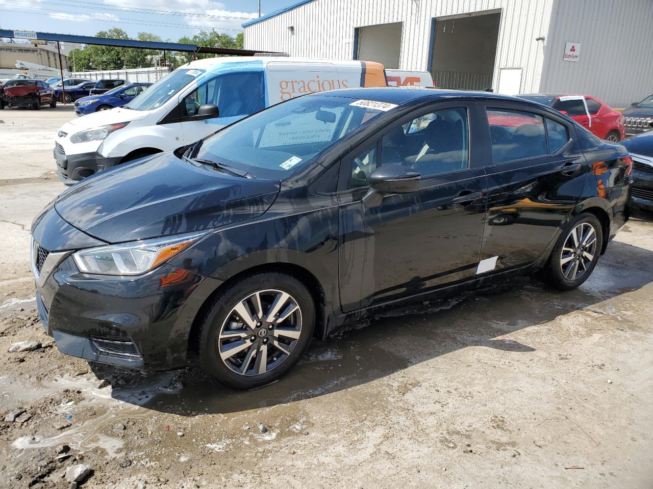NISSAN VERSA 2021