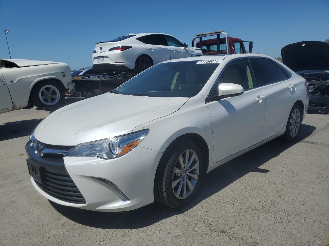 TOYOTA CAMRY 2017