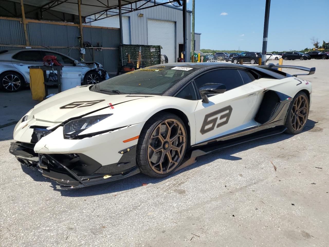 Lamborghini Aventador 2020