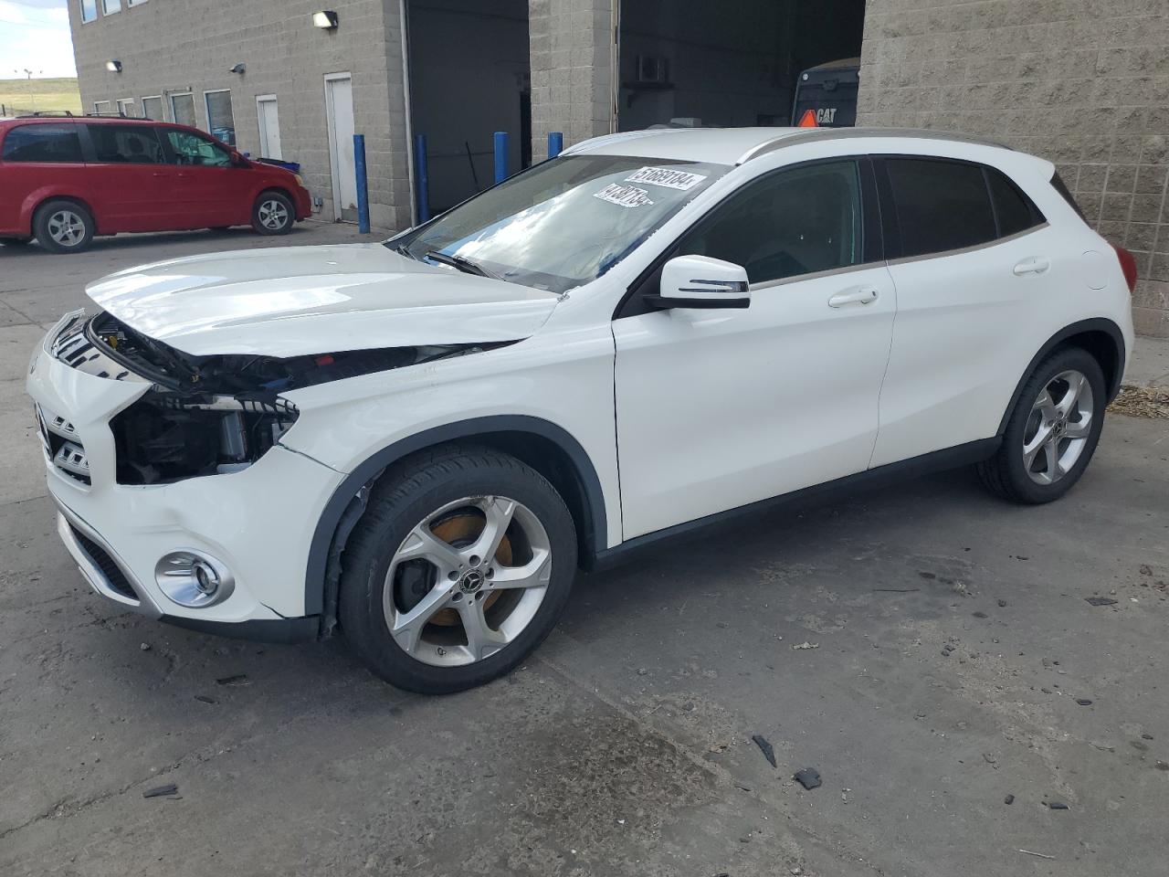 MERCEDES-BENZ GLA-CLASS 2020