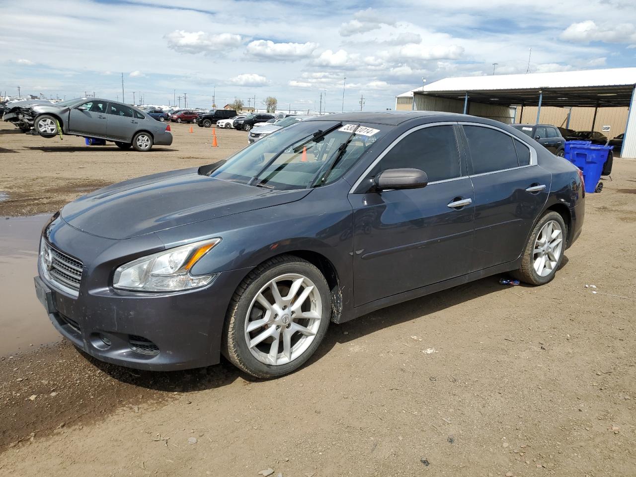 NISSAN MAXIMA 2011