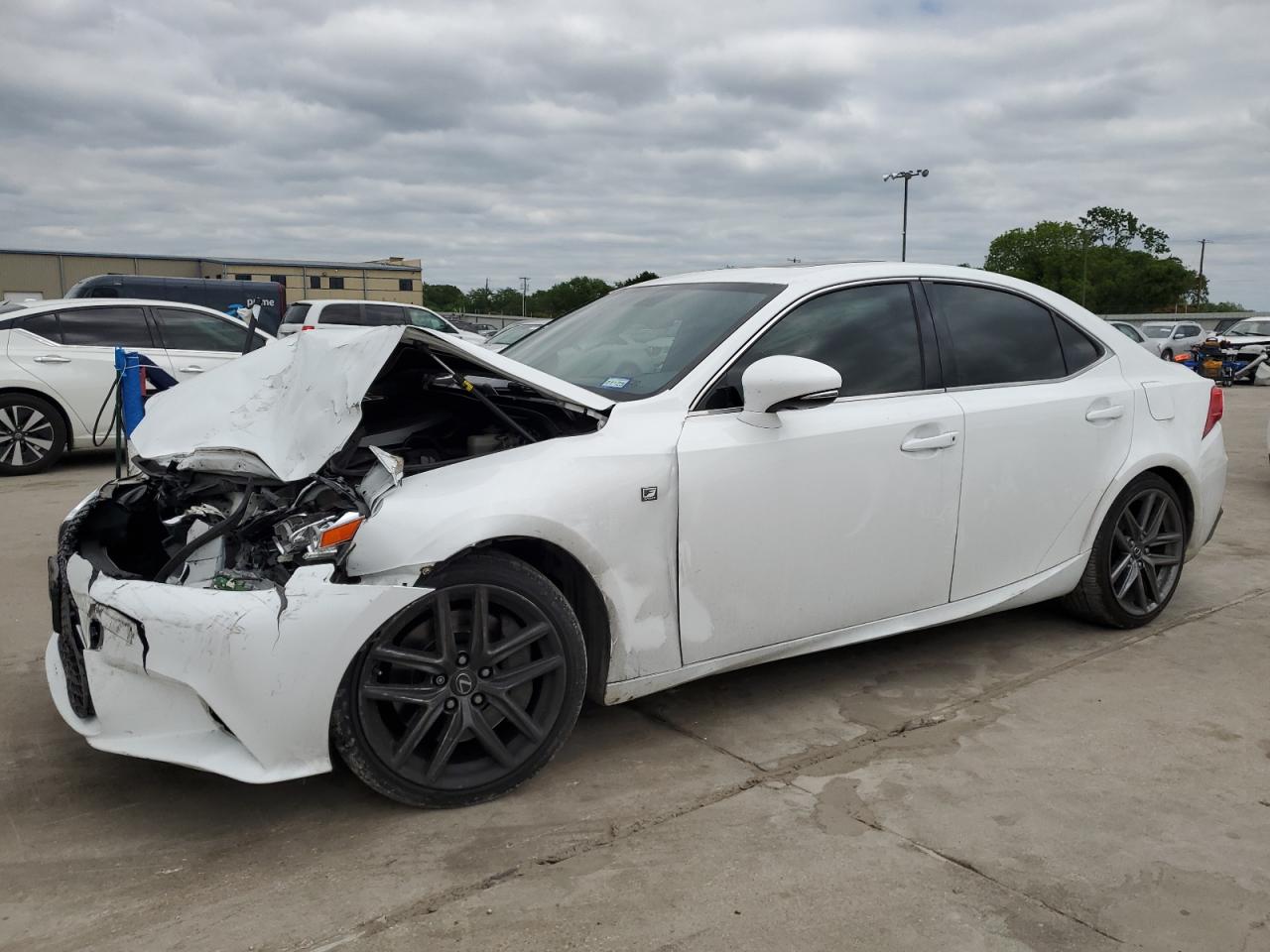 LEXUS IS 2015