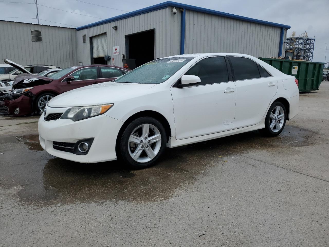 Toyota Camry 2014