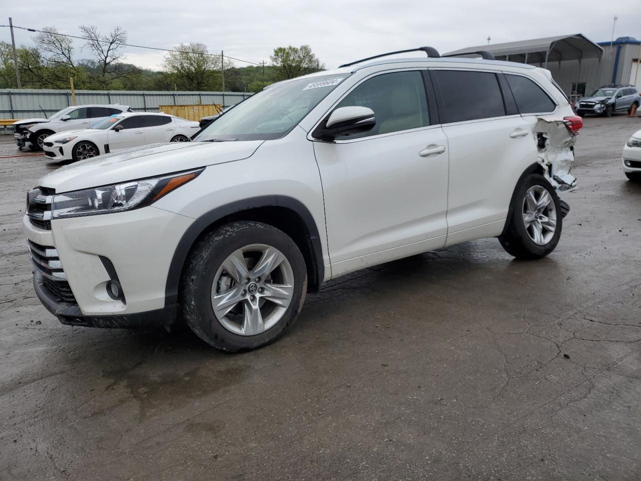 TOYOTA HIGHLANDER 2017