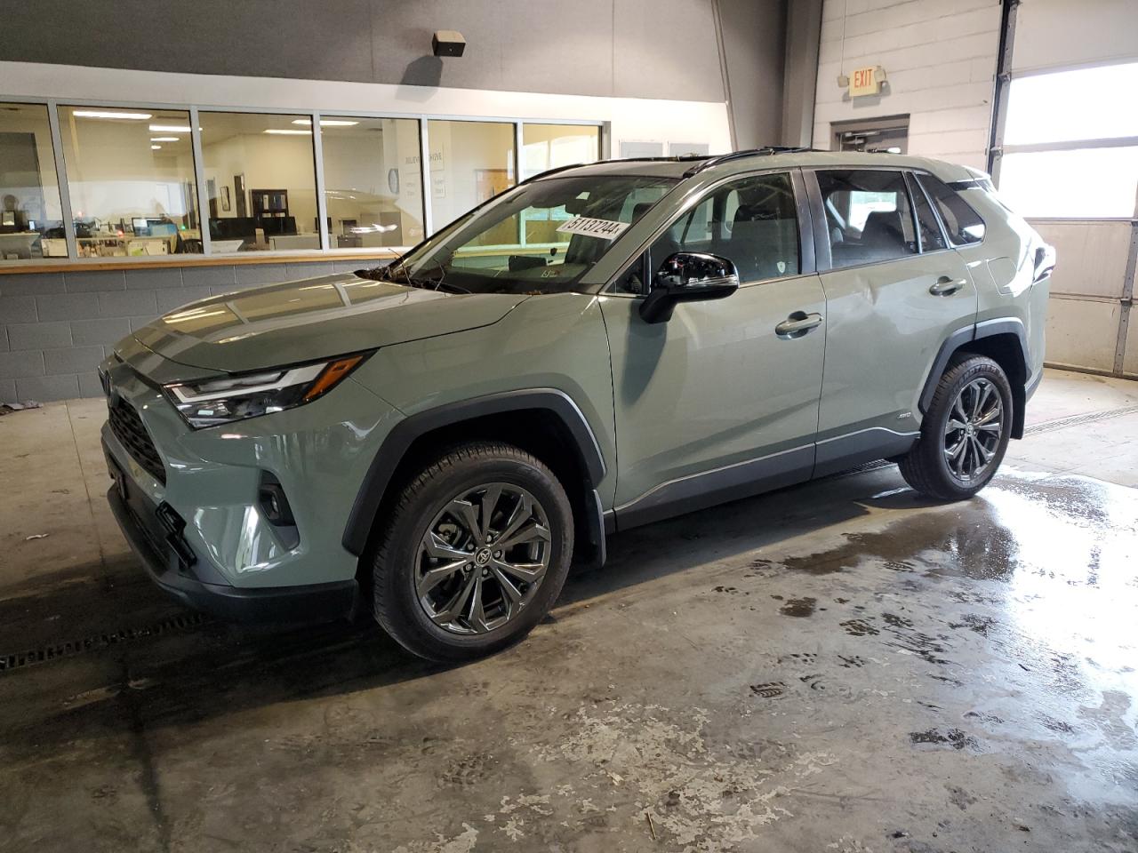TOYOTA RAV4 XLE P 2023