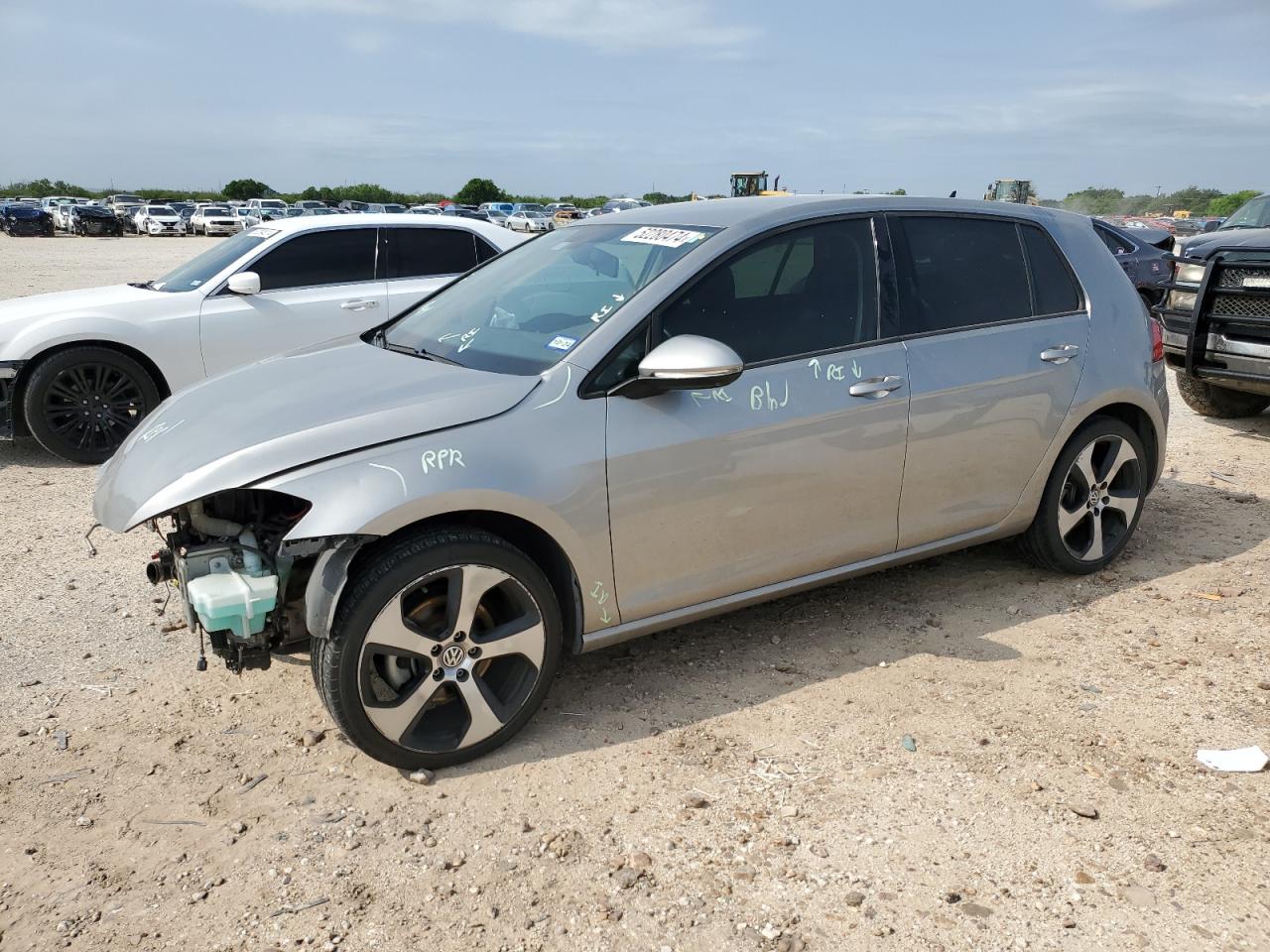 VOLKSWAGEN GOLF 2018