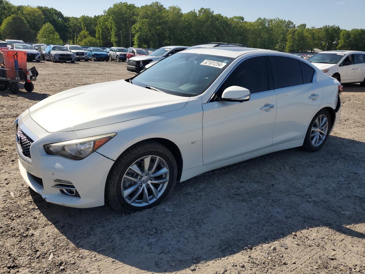 Infiniti Q50 2014