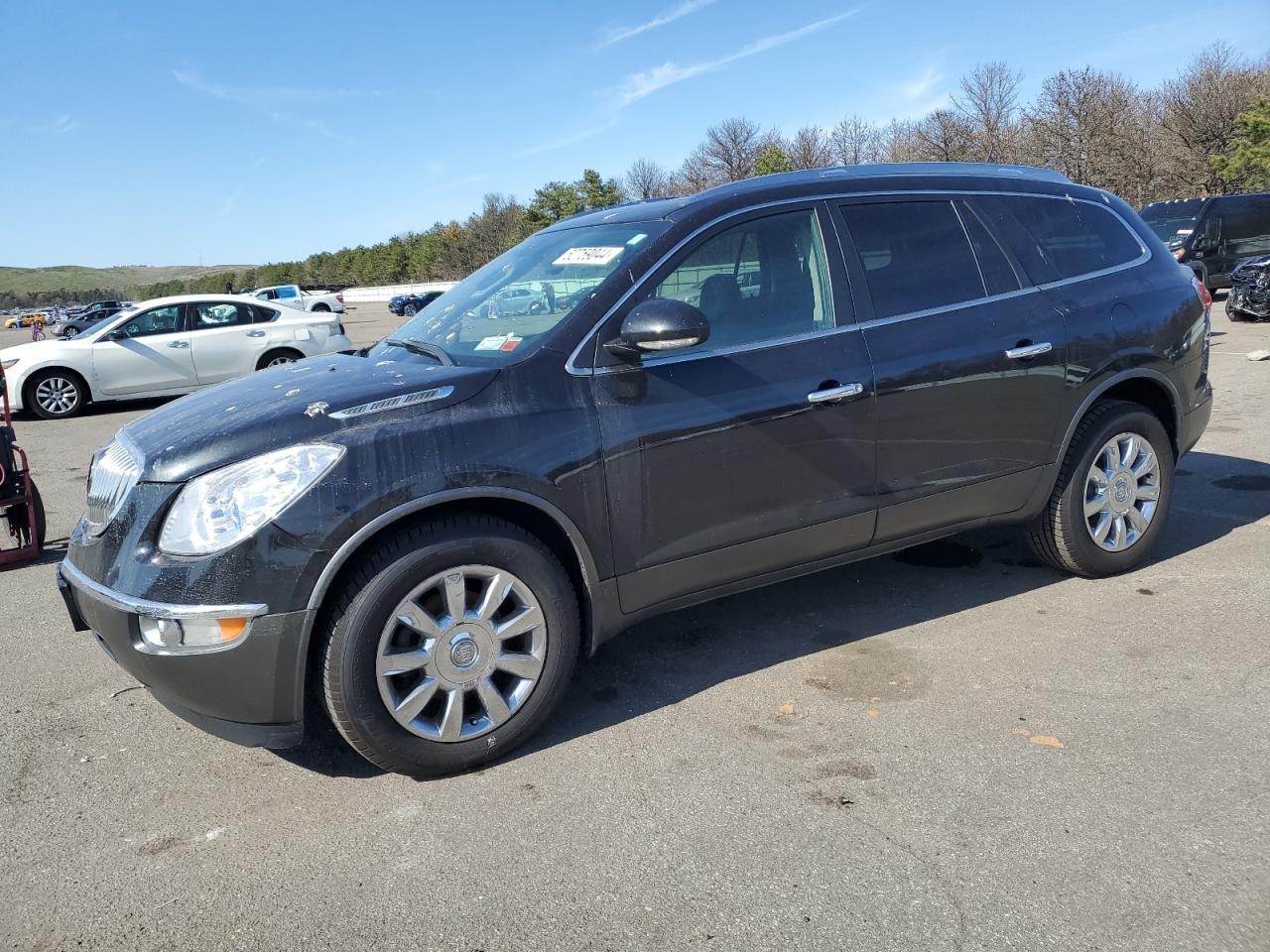 Buick Enclave 2011