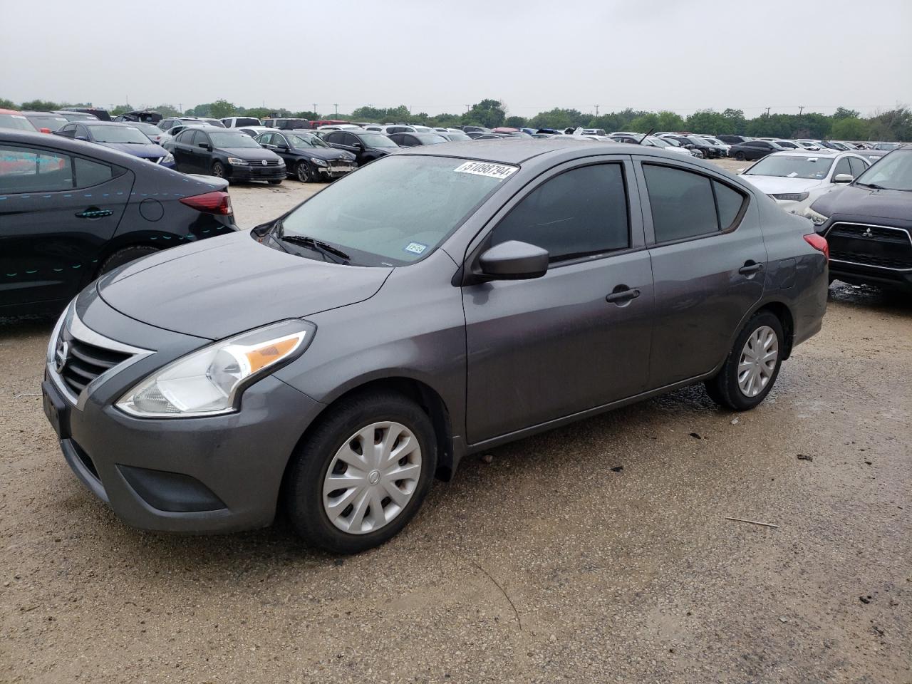 Nissan Versa 2016