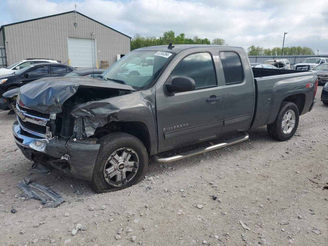 CHEVROLET 1500 2011
