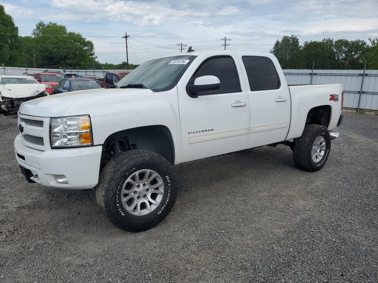 CHEVROLET SILVERADO 2011