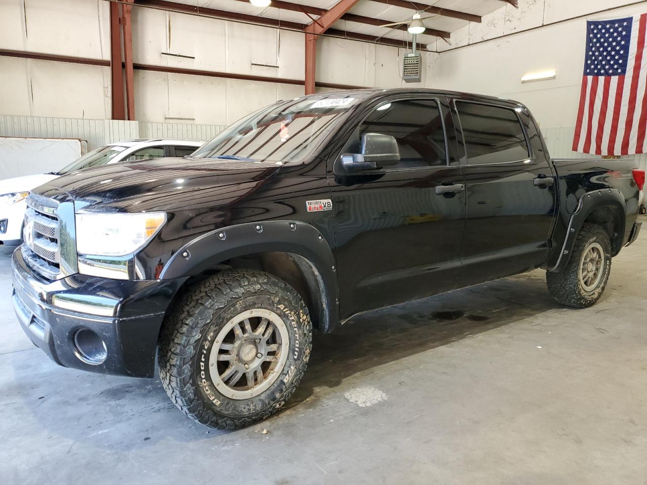 TOYOTA TUNDRA 2012