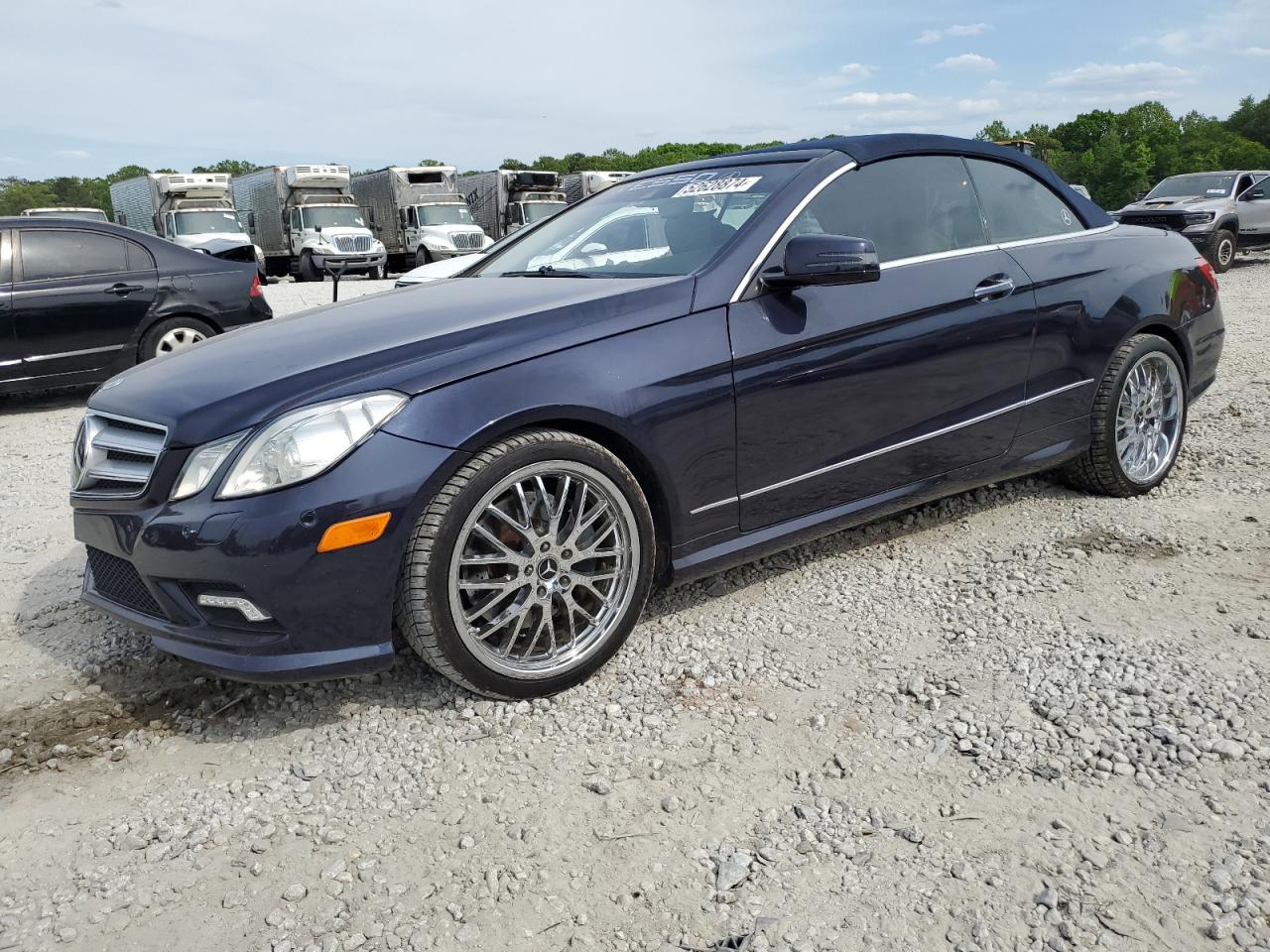 Mercedes-benz E-class 2011