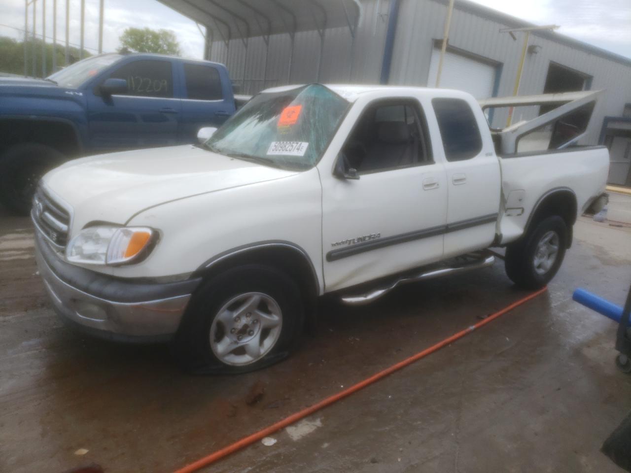 Toyota Tundra 2002
