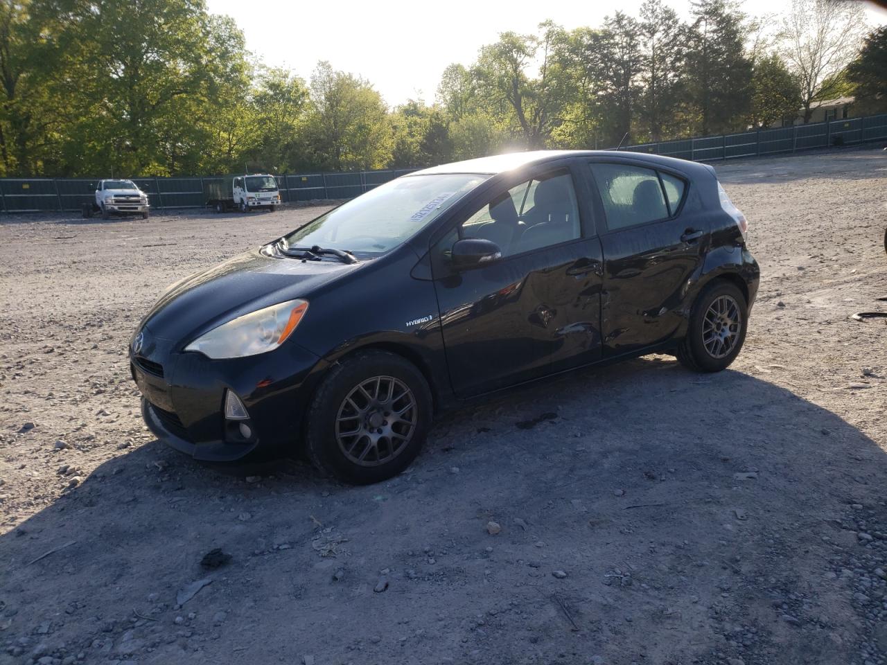 Toyota Prius c 2013